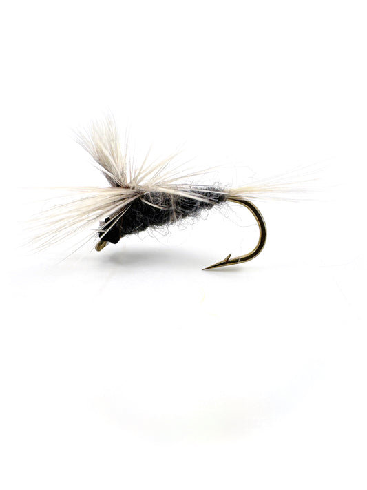 Premium parachute blue dun dry fly for fly fishing, expertly crafted for targeting trout in freshwater rivers and streams. Featuring a realistic parachute hackle for optimal visibility and lifelike presentation, ideal for dry fly anglers seeking high-quality, effective trout flies.